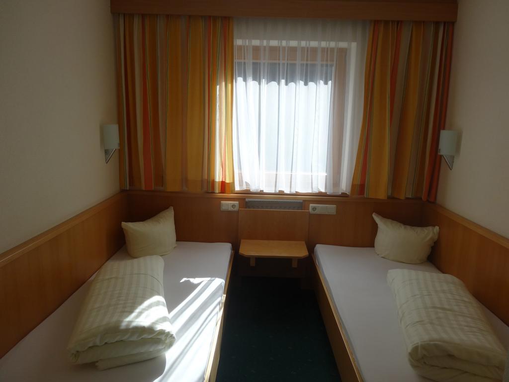 Koeflerhof Appartements Sankt Leonhard im Pitztal Cameră foto